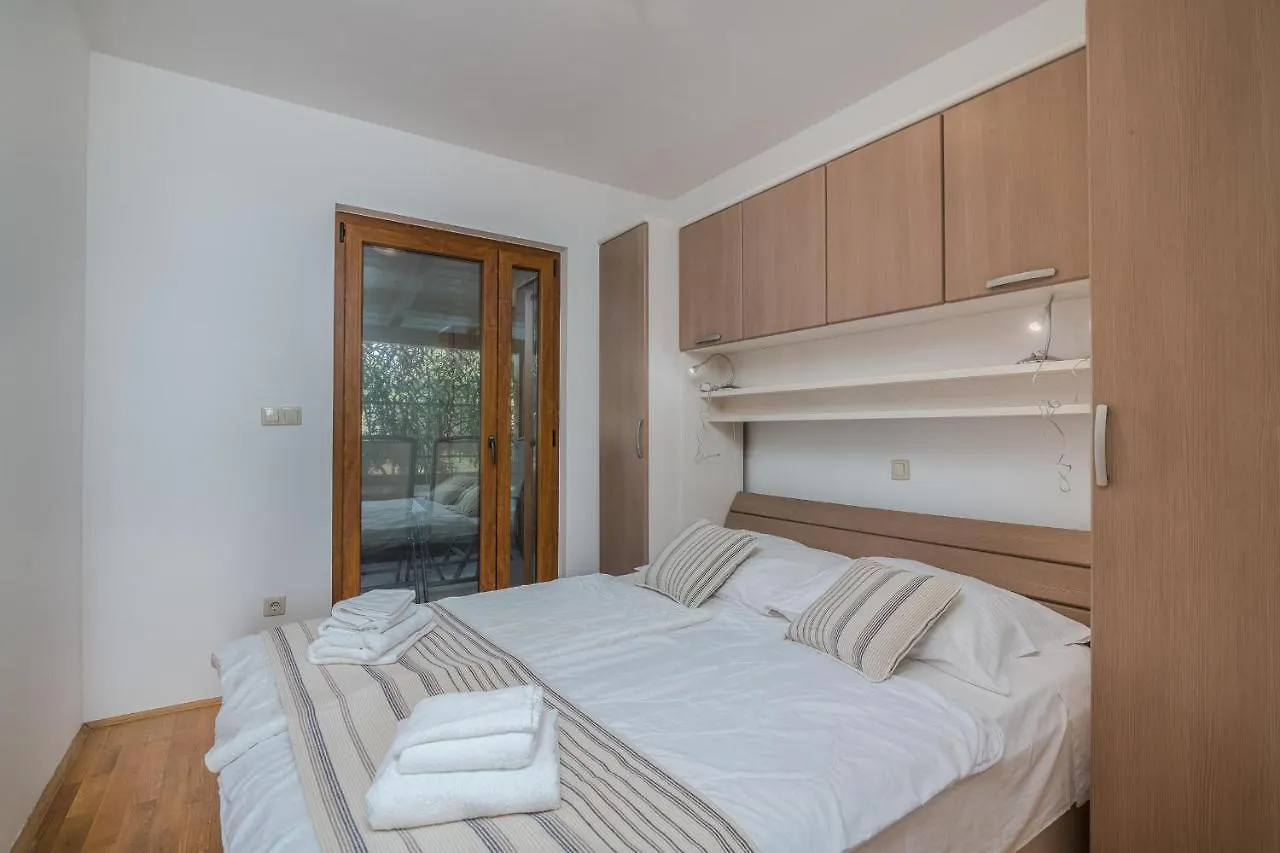 Apartments Celeste Klimno